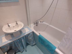 Photo 6- click for photo gallery